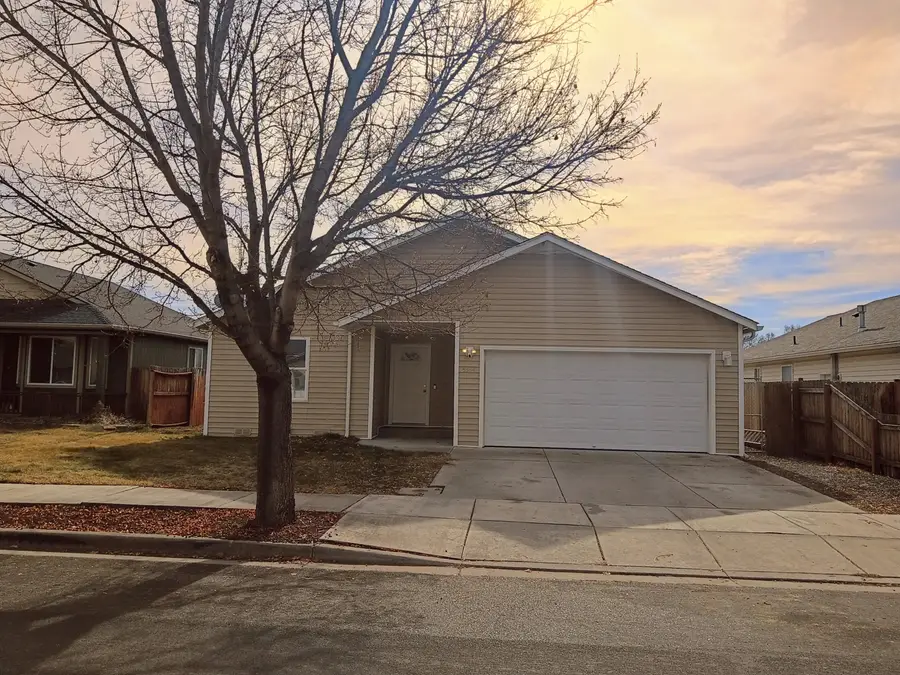 5594 Kellal Lane, Klamath Falls, OR 97603 - #2