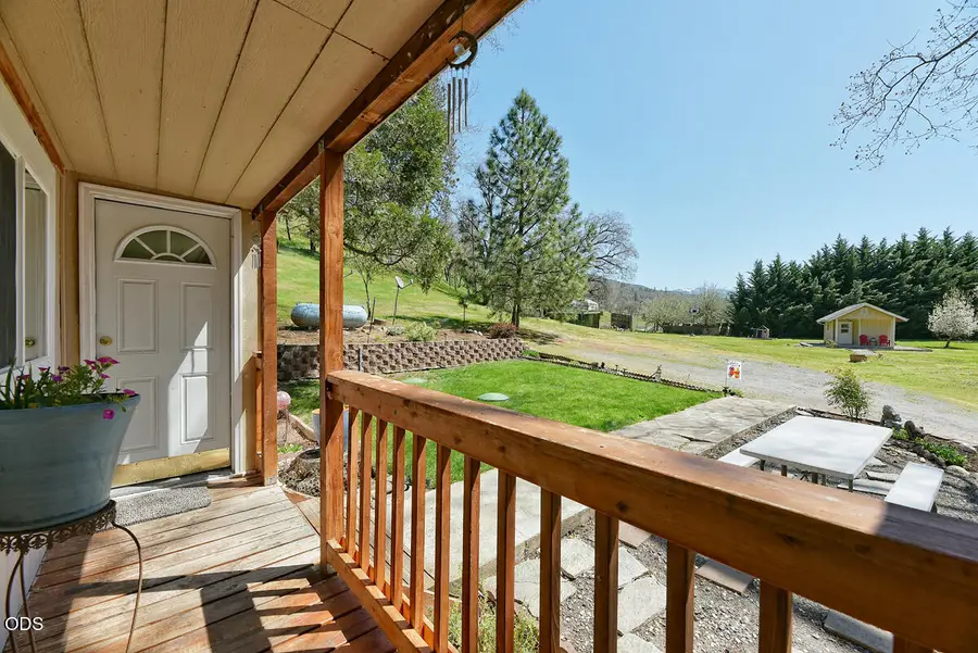 3919 Little Applegate Road, Jacksonville, OR 97530 - #2
