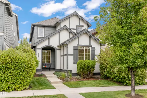 20754 NE Sierra Drive, Bend, OR 97701