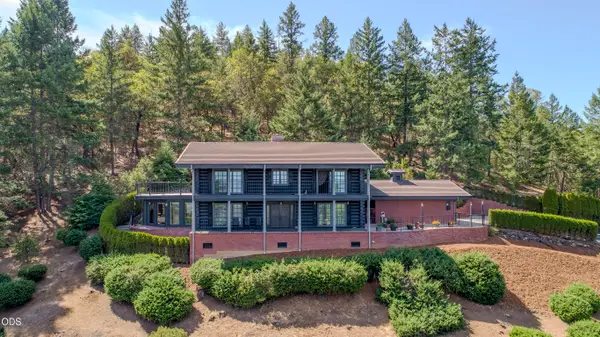 5263 Griffin Creek Road, Medford, OR 97501
