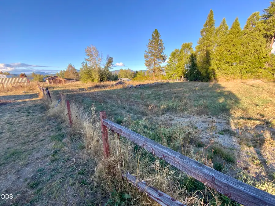 2460 Wolf Lane, Grants Pass, OR 97527 - #3