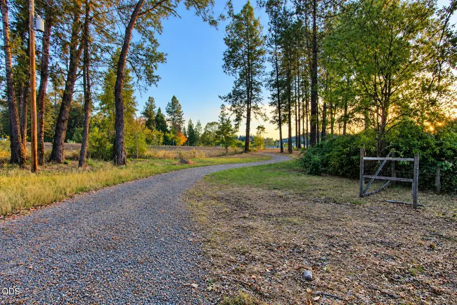 1885 Hubbard Lane, Grants Pass, OR 97527 - #3