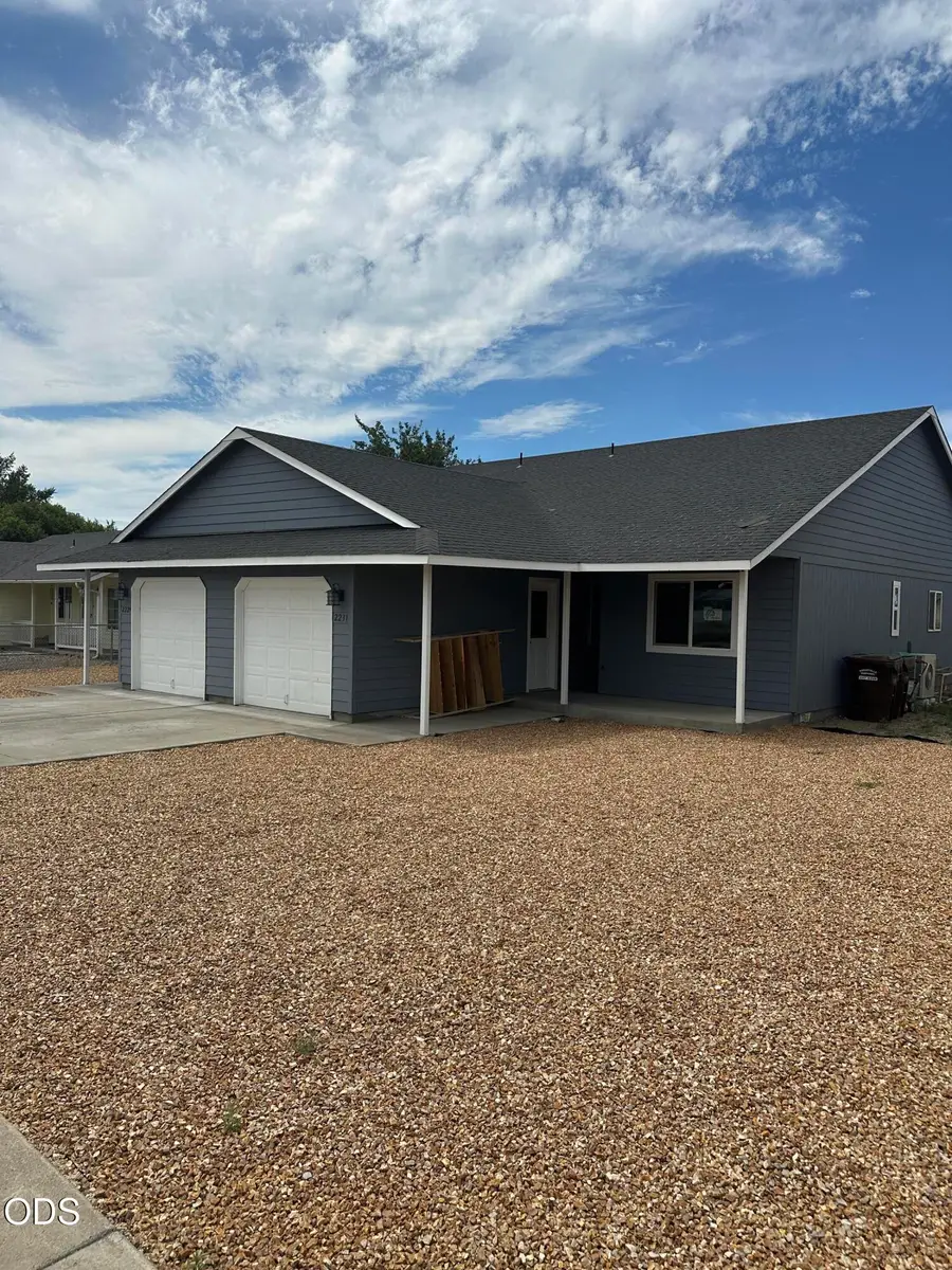 2229 NE Yellowpine Road, Prineville, OR 97754 - #3