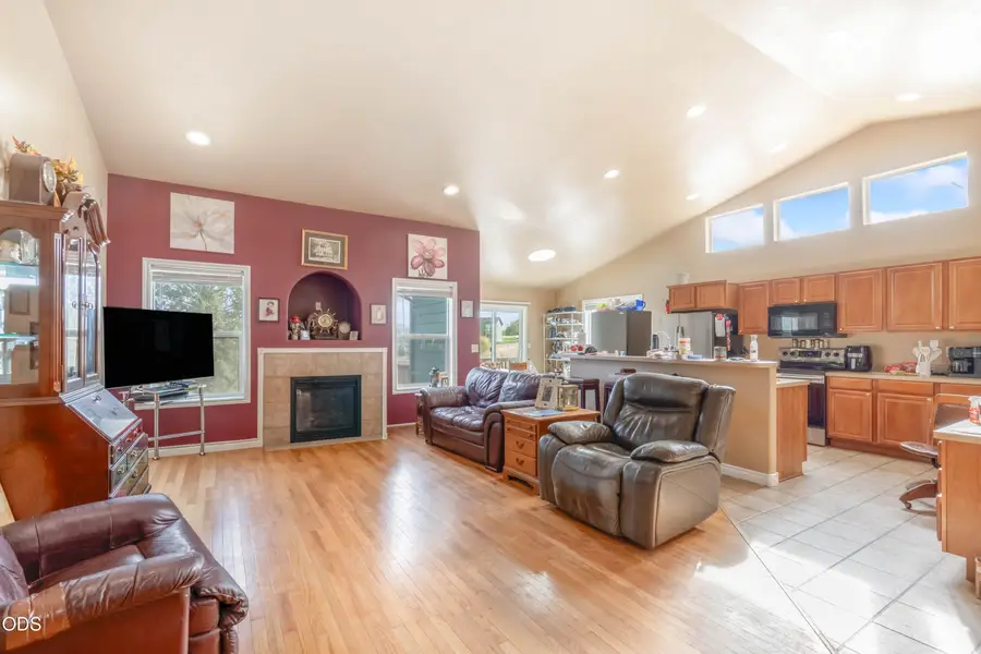 324 SE Barber Road, Madras, OR 97741 - #3