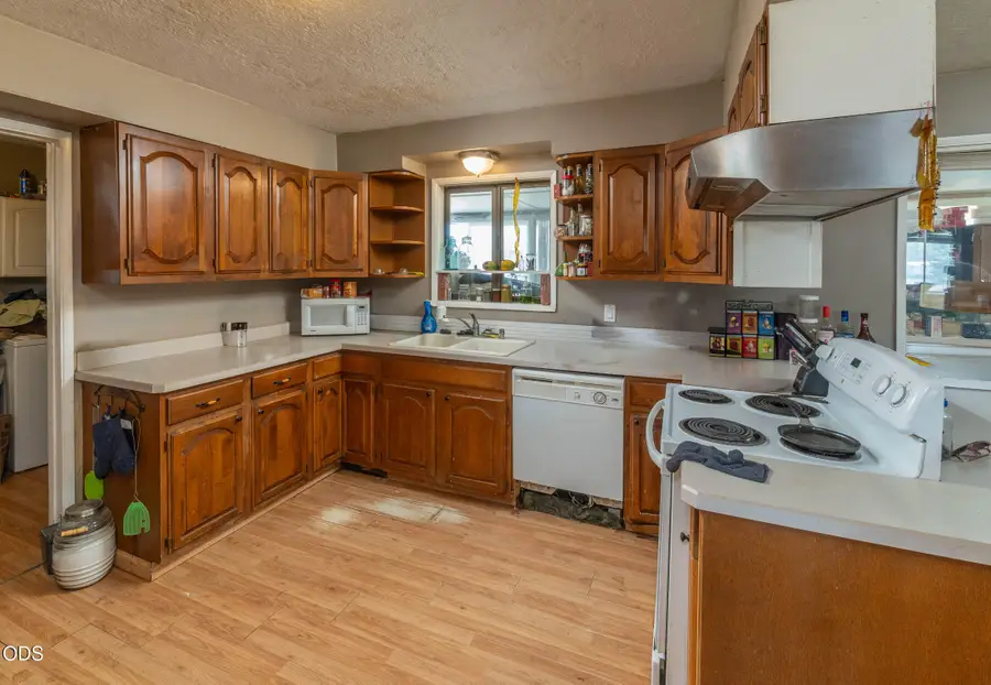 11740 SE Meadowlark Court, Prineville, OR 97754 - #3