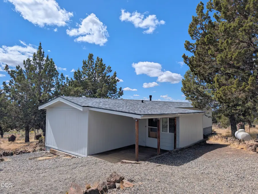 5909 SE Pueblo Road, Prineville, OR 97754 - #3