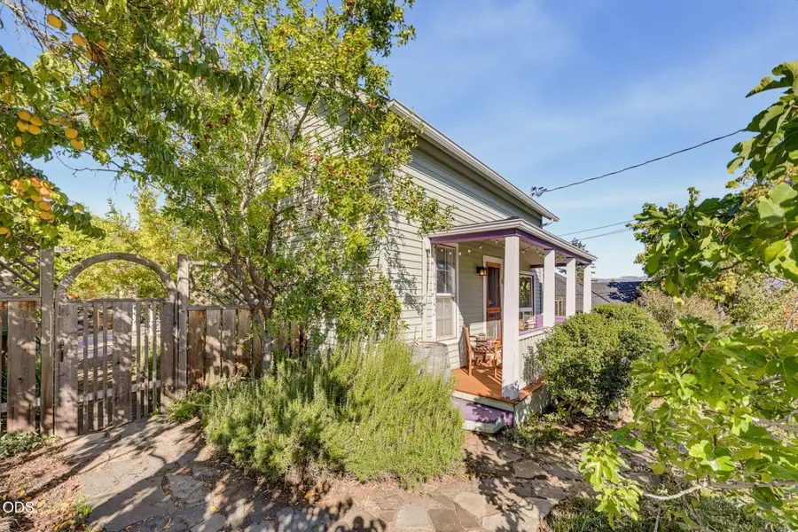 487 Rock Street, Ashland, OR 97520 - #3