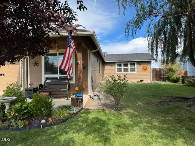 611 E A Street, Culver, OR 97734 - #2