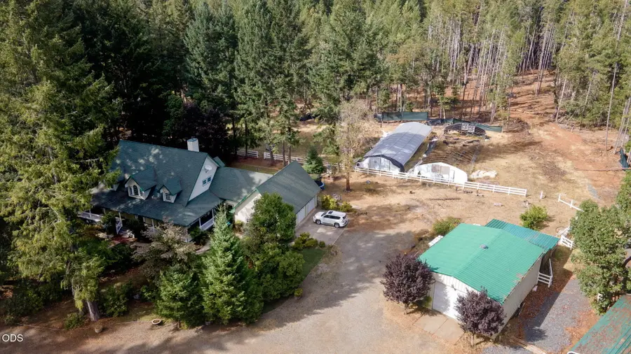 306 White Oak Drive, Cave Junction, OR 97523 - #2