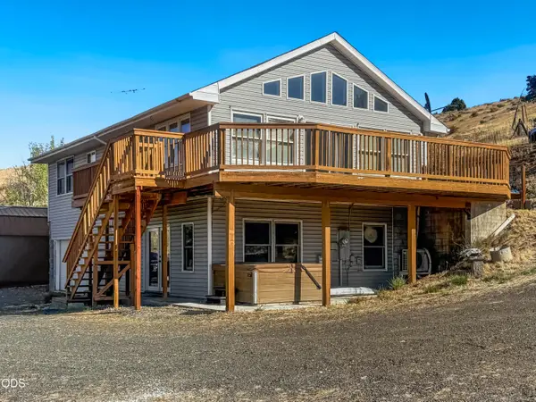 645 N Washington Street, Prairie City, OR 97869