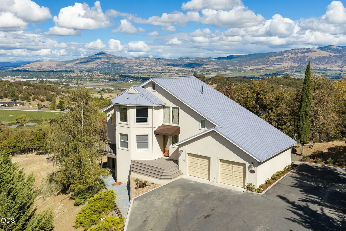 4375 Pioneer Road, Medford, OR 97501 - #1
