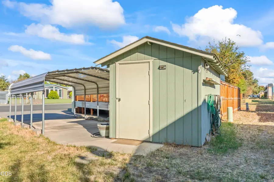 1515 NW Fir Avenue #UNIT 12, Redmond, OR 97756 - #3
