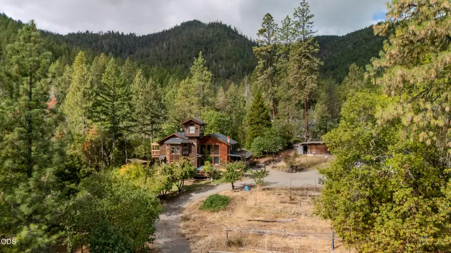 732 Glenlyn Drive, Williams, OR 97544 - #2