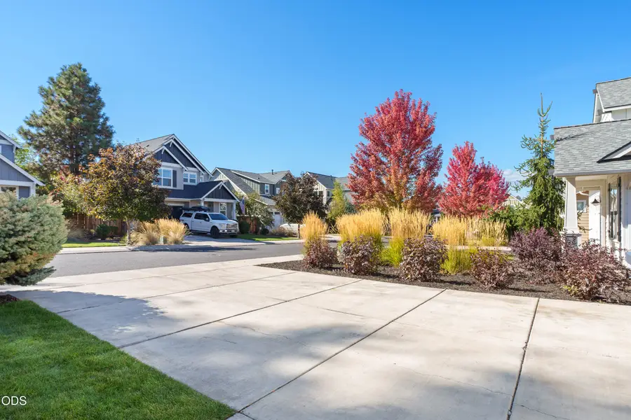 20490 SE Elijah Court, Bend, OR 97702 - #3