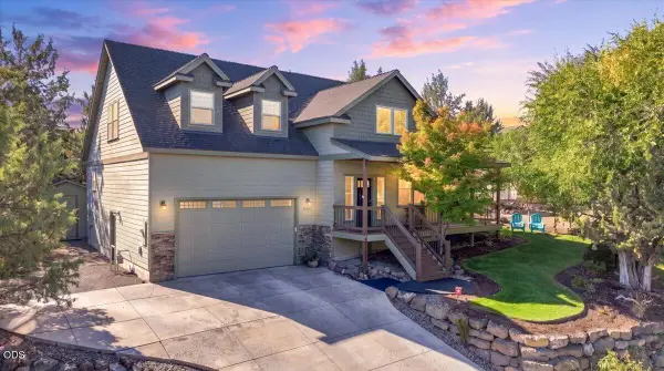 3750 SW Crest Court, Redmond, OR 97756