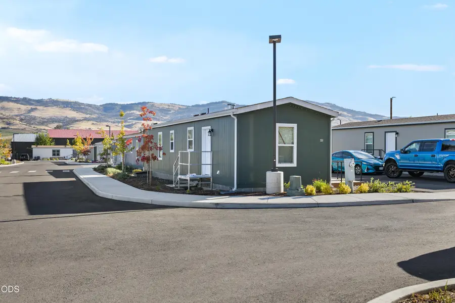 460 Arnos Street #45, Talent, OR 97540 - #3