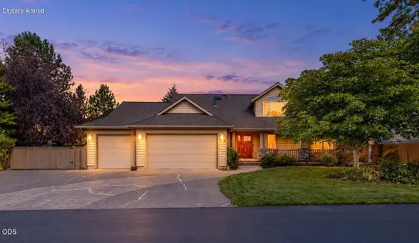 3349 NE Stonebrook Loop, Bend, OR 97701