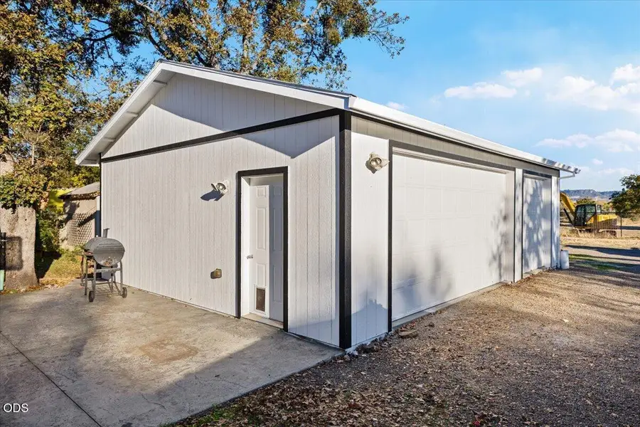 350 W Gregory Road, Central Point, OR 97502 - #3