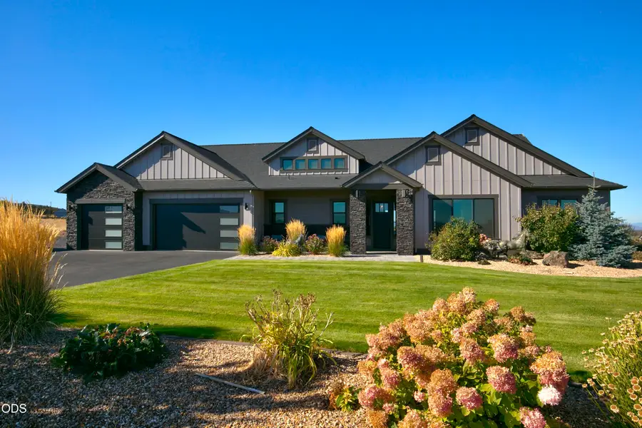 6949 SW Mill Iron Circle, Powell Butte, OR 97753 - #2