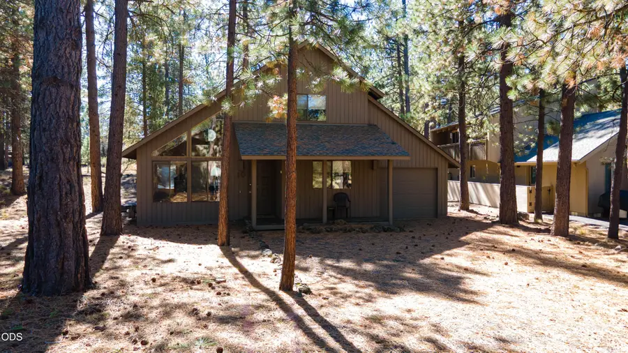 10 Ashwood Lane, Bend, OR 97707 - #3