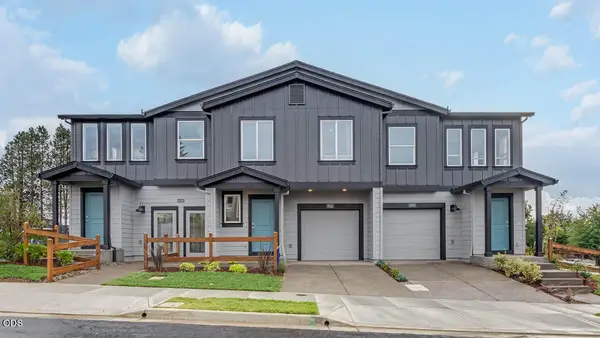 61018 SE Buxton Loop, Bend, OR 97702