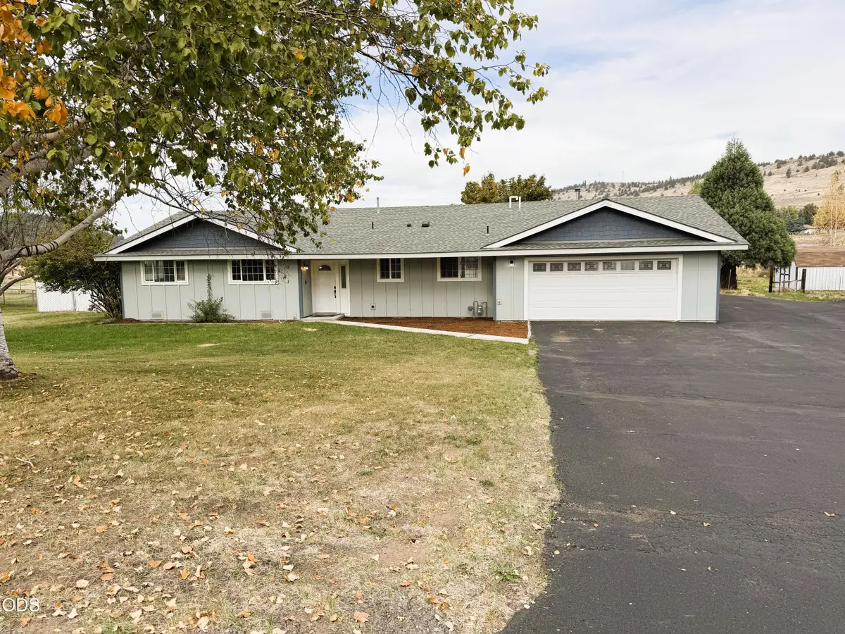 5220 Mason Lane, Klamath Falls, OR 97601 - #1