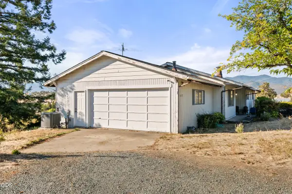 4177 Payne Road, Medford, OR 97504