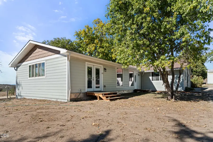 585 Craiglea Drive, Eagle Point, OR 97524 - #2