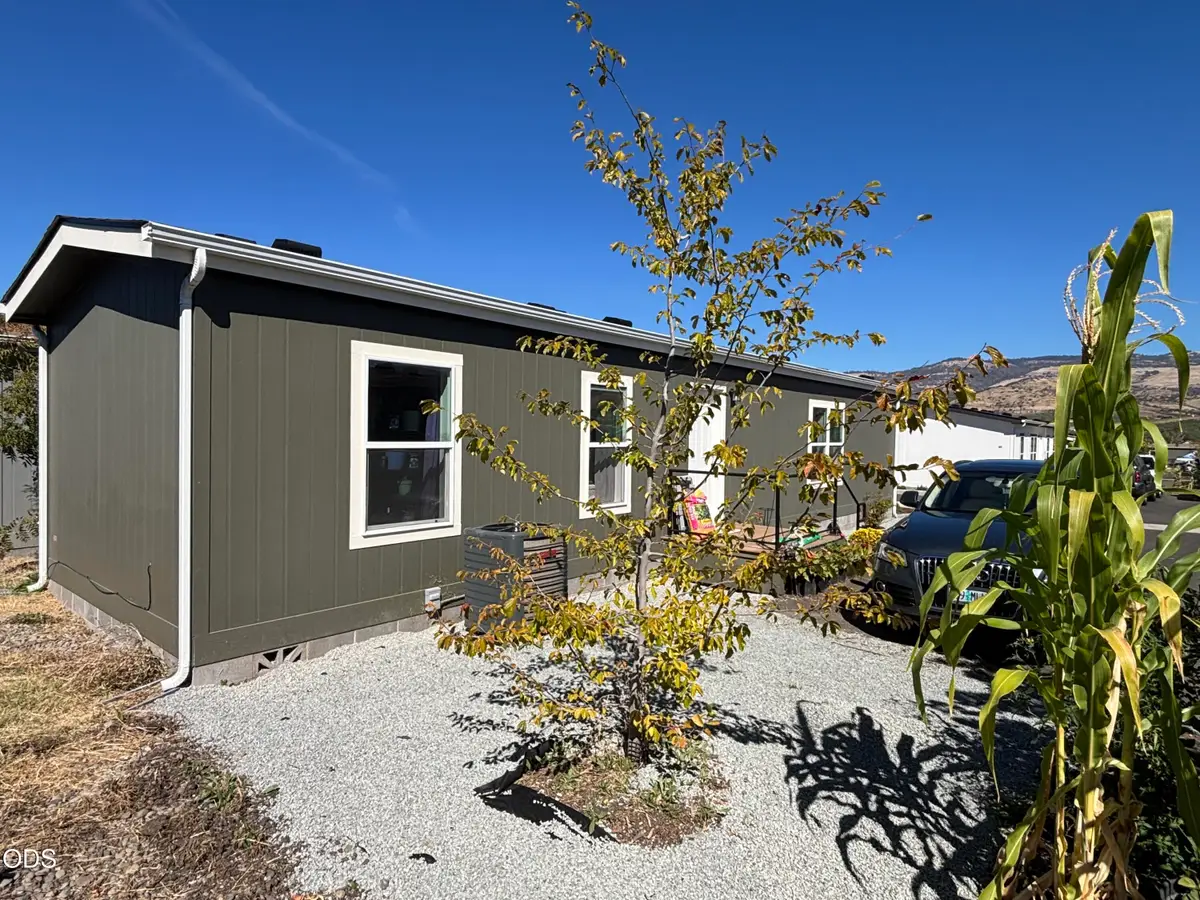 460 Arnos Street #40, Talent, OR 97540 - #1