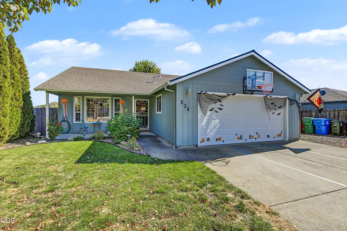 534 Westminster Drive, Eagle Point, OR 97524 - #1