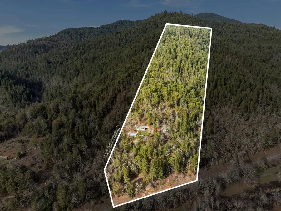 18525 E Evans Creek Road, Rogue River, OR 97537 - #2
