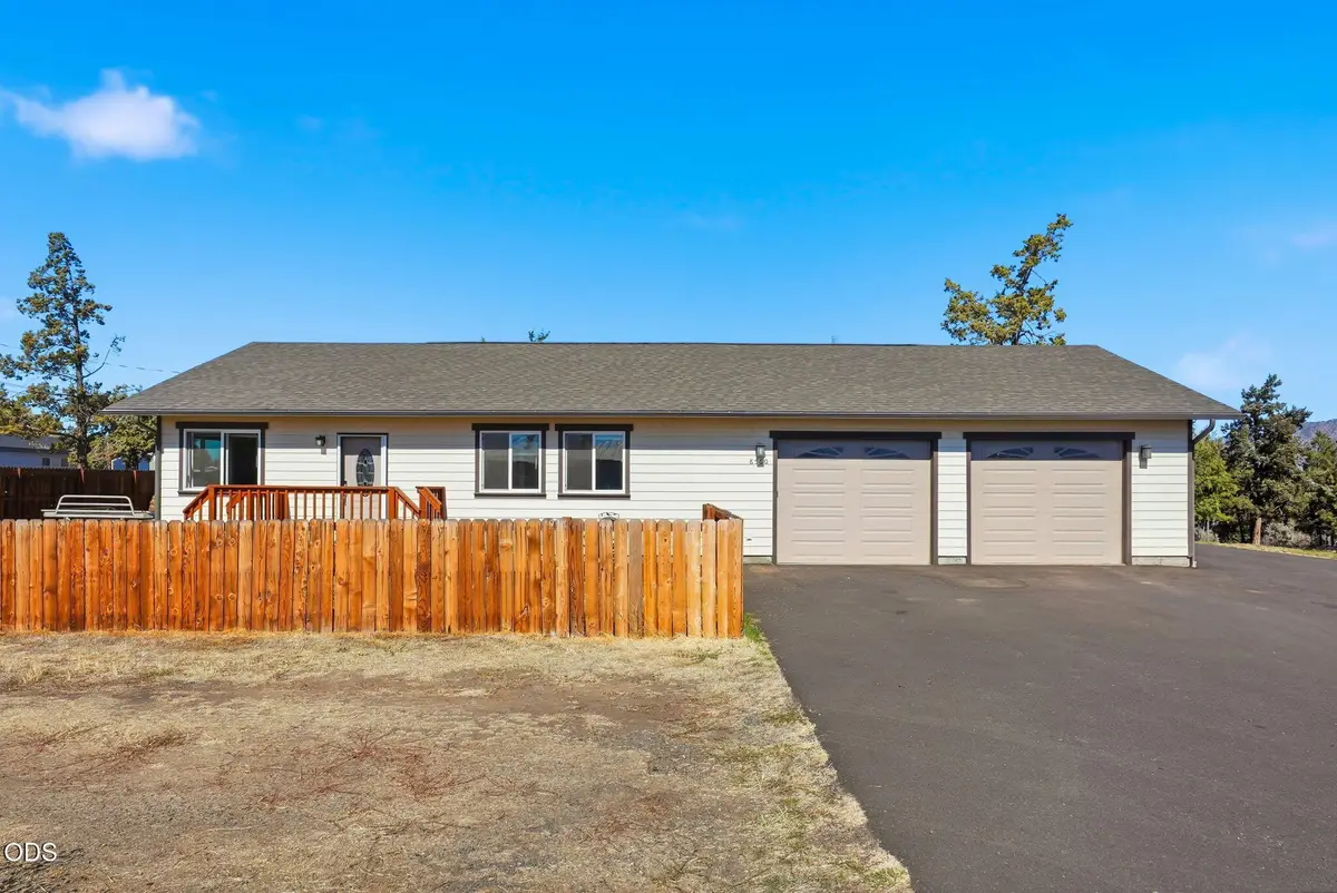 8560 NW 6th Street, Terrebonne, OR 97760 - #1