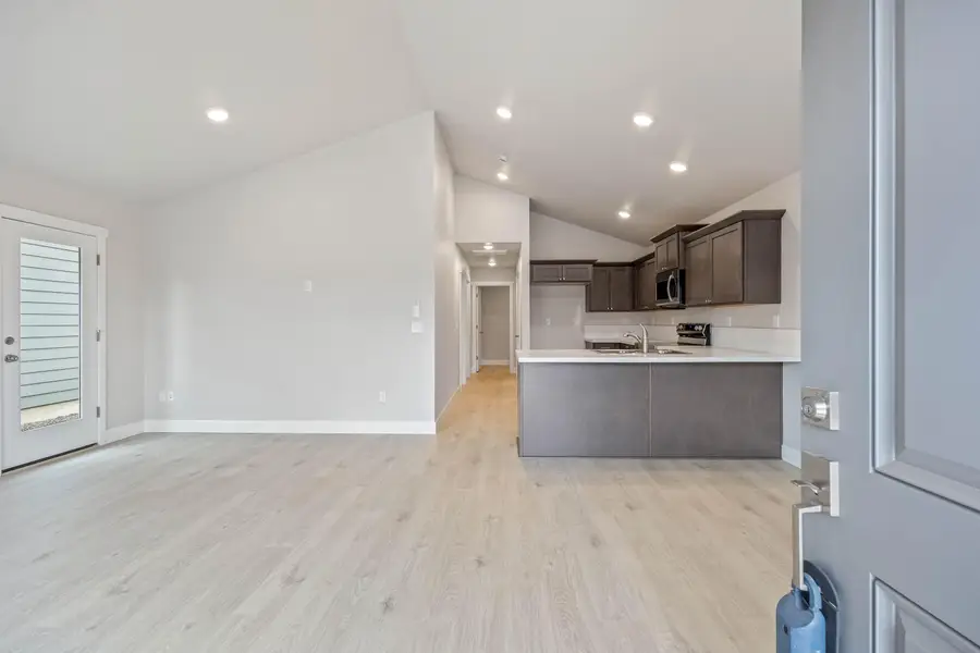 4008 SW Obsidian Place #137, Redmond, OR 97756 - #3