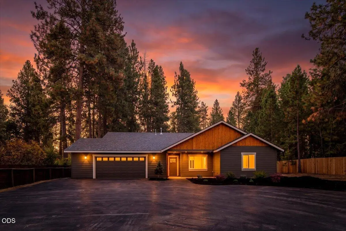 19241 Indian Summer Road, Bend, OR 97702 - #1