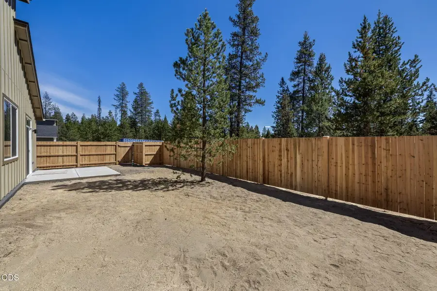 16659 Neil Court #11, La Pine, OR 97739 - #3