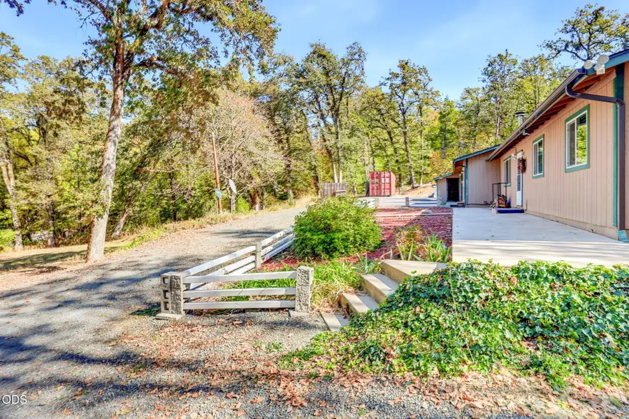 835 Greenview Drive, Cave Junction, OR 97523 - #3