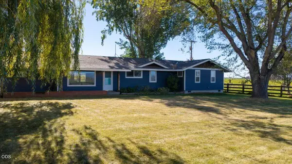 11288 SW Highway 126, Powell Butte, OR 97753