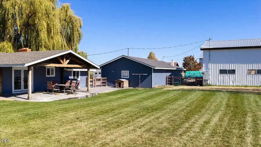 11288 SW Highway 126, Powell Butte, OR 97753 - #3