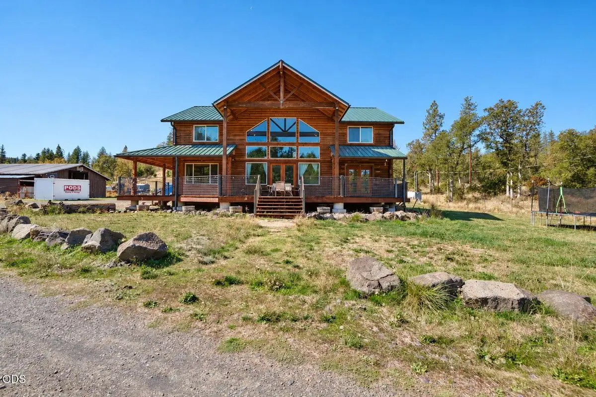 9500 Butte Falls Highway, Eagle Point, OR 97524 - #1