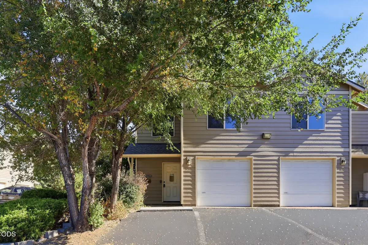 1450 SW 16th Street, Redmond, OR 97756 - #1