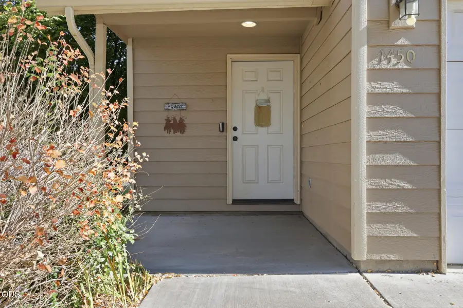 1450 SW 16th Street, Redmond, OR 97756 - #2