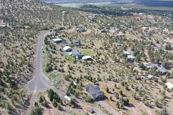 1000 SE Night Hawk Court, Prineville, OR 97754