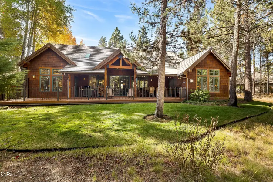 56740 Nest Pine Drive, Bend, OR 97707 - #2