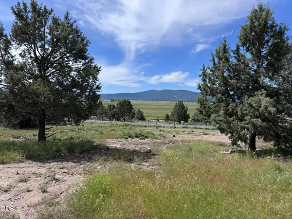 Drews Road #27, Sprague River, OR 97639