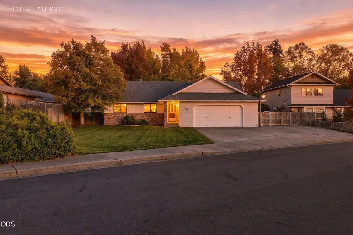 780 Mesman Drive, Grants Pass, OR 97527 - #1