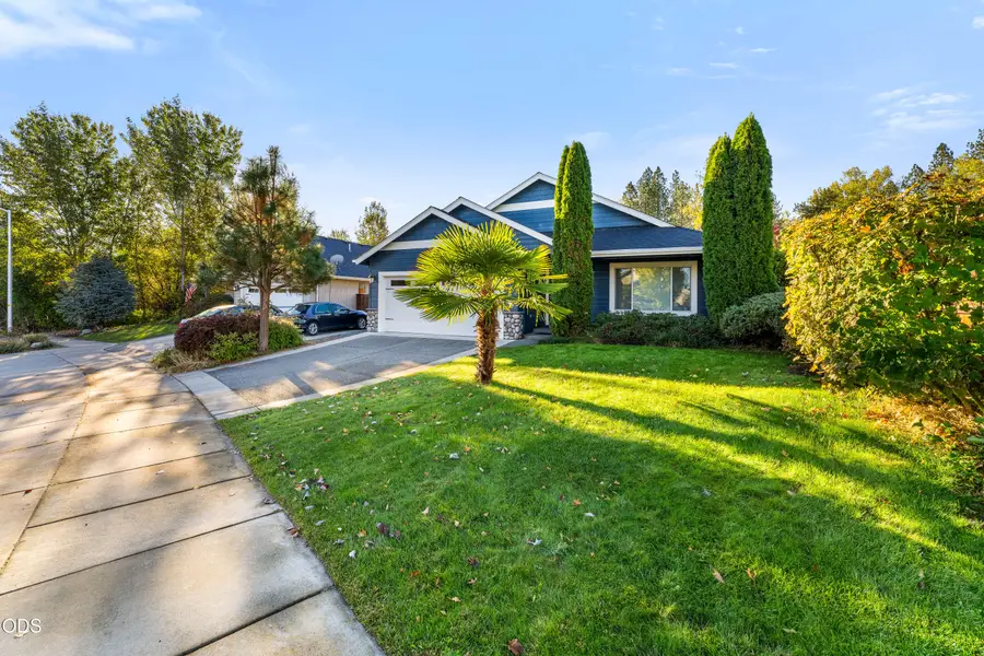 2225 Esther Lane, Grants Pass, OR 97527 - #3