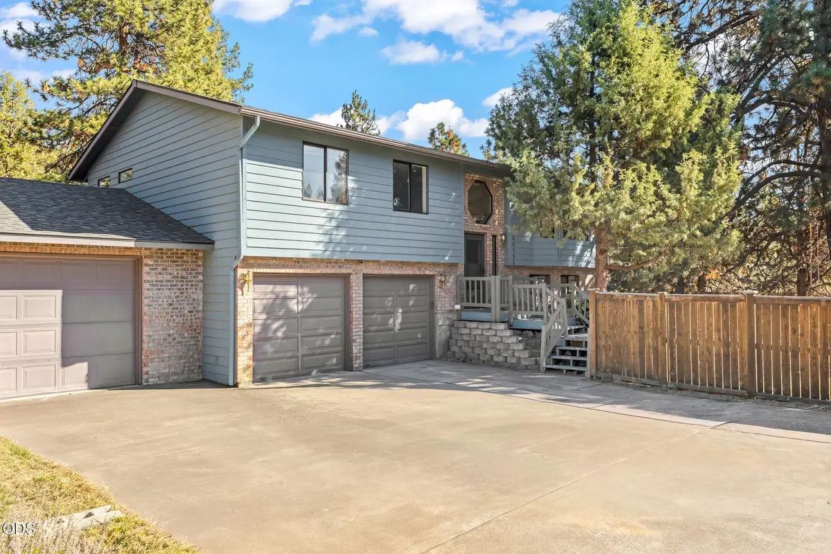 60586 Ridge Heights, Bend, OR 97702 - #1