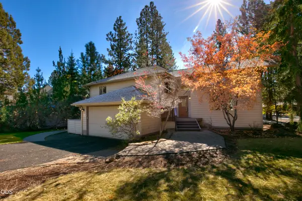 2747 NW Whitworth Way, Bend, OR 97703