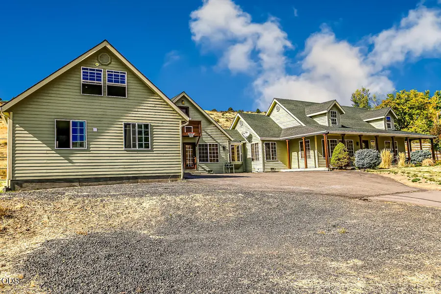 3939 Beverly Drive, Klamath Falls, OR 97603 - #3