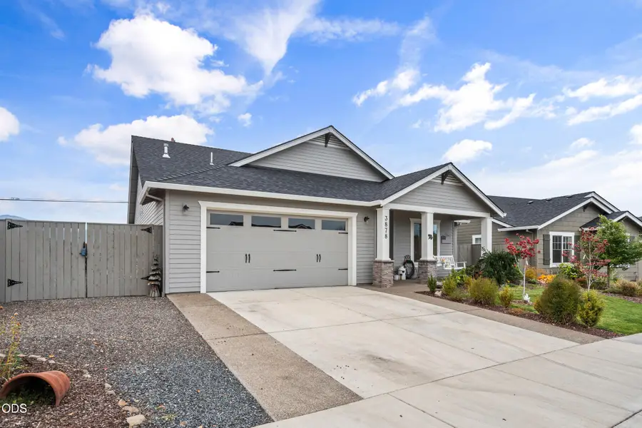 3878 Arena Drive, Medford, OR 97504 - #3